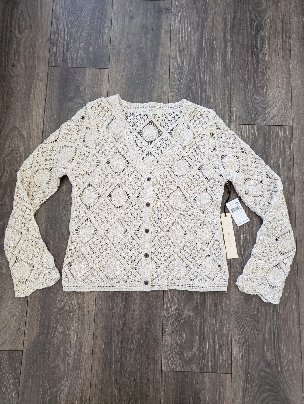 Crochet V-Neck Button Front Women's Sweater Cardigan Size Medium NWT